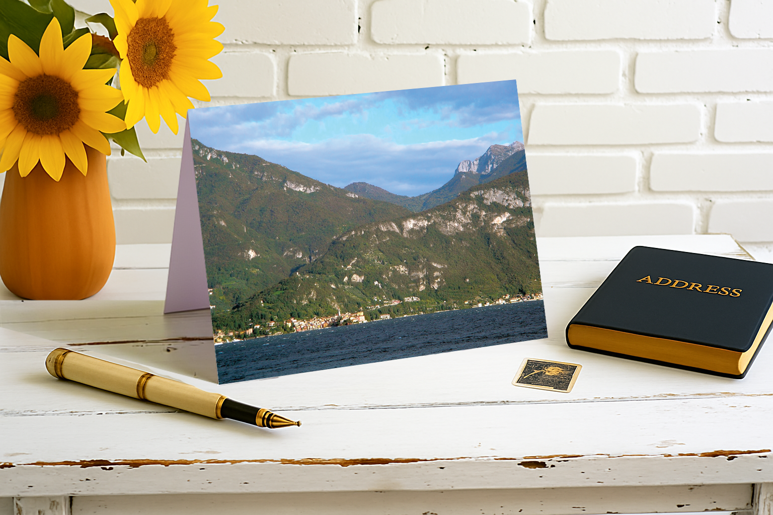 Mountains Rise from The Lake – Idyllic Lake Como Collection