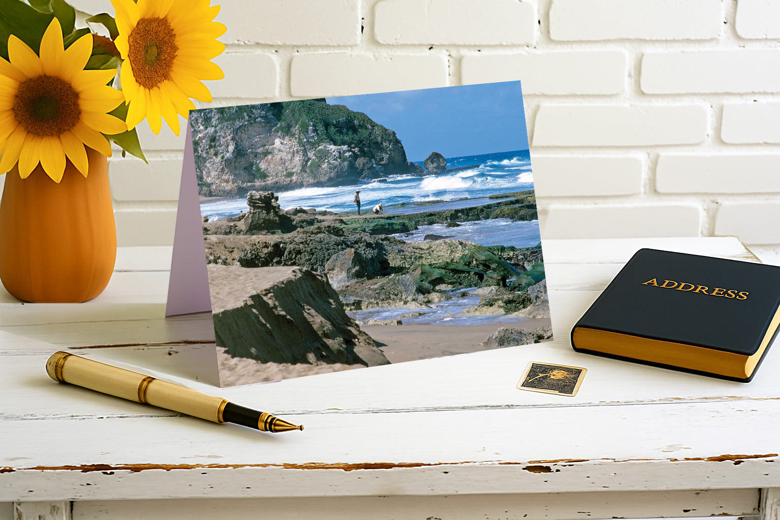 Beautiful Crashing Waves – At Peace By The Sea Collection